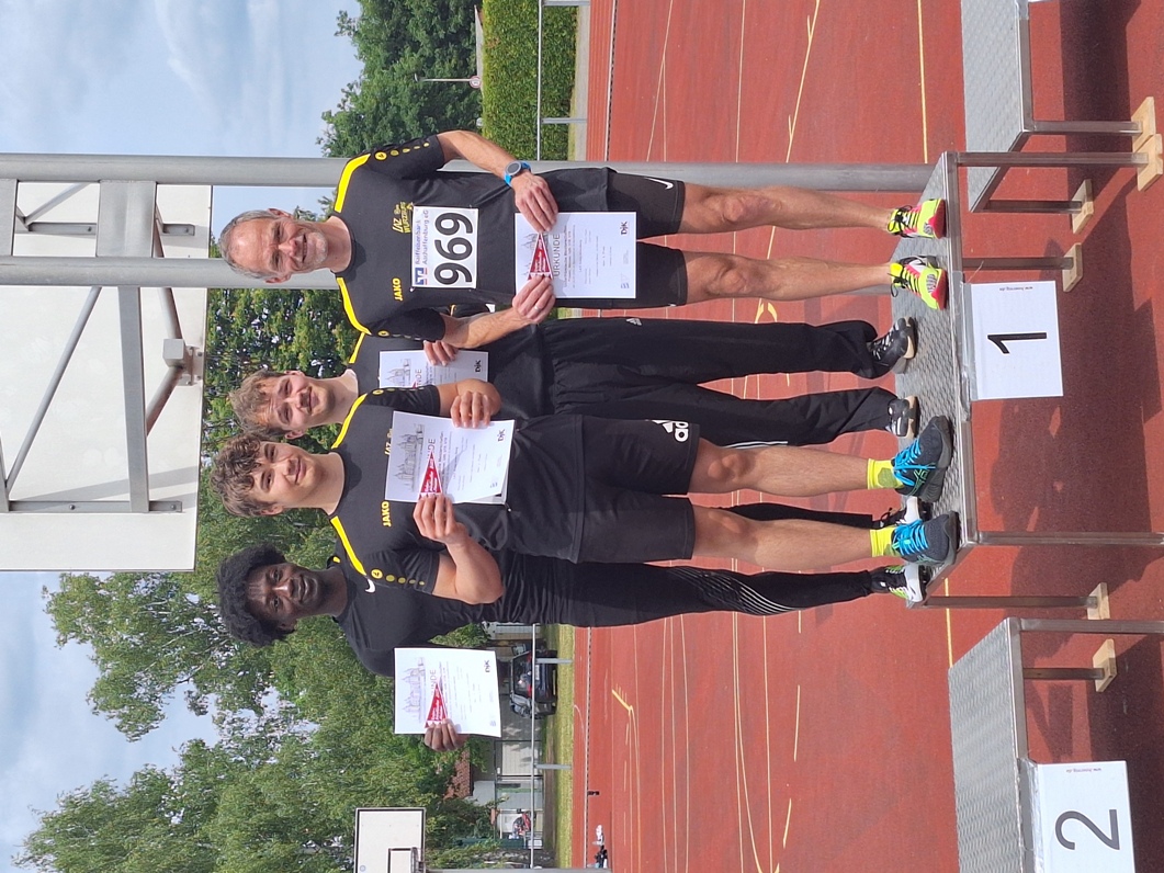 4x100m Mnner, Aschaffenburg